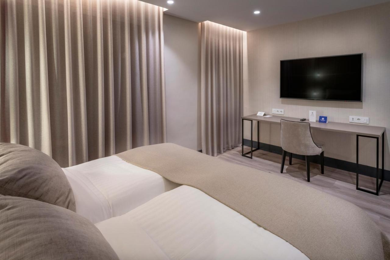 Bel Air Hotel Castelldefels Luaran gambar